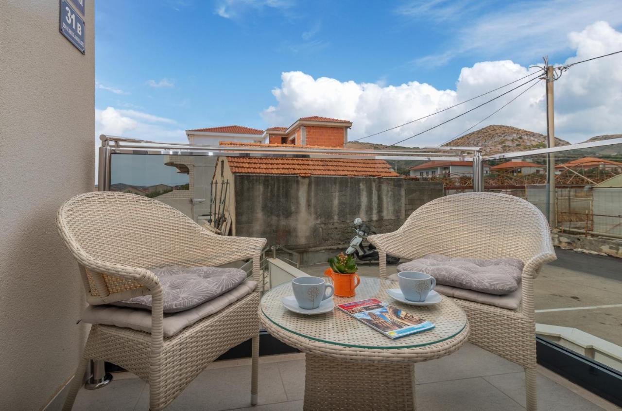 Apartman Lorena Trogir Ngoại thất bức ảnh