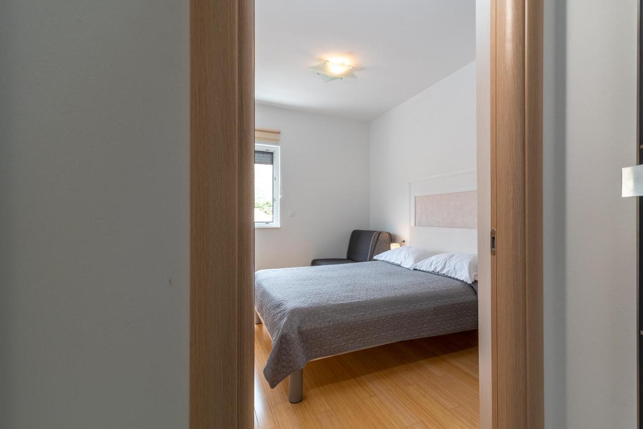 Apartman Lorena Trogir Ngoại thất bức ảnh