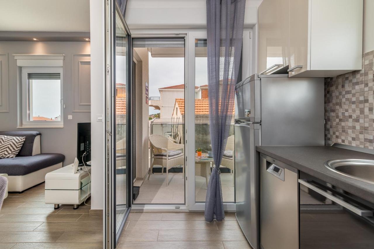 Apartman Lorena Trogir Ngoại thất bức ảnh