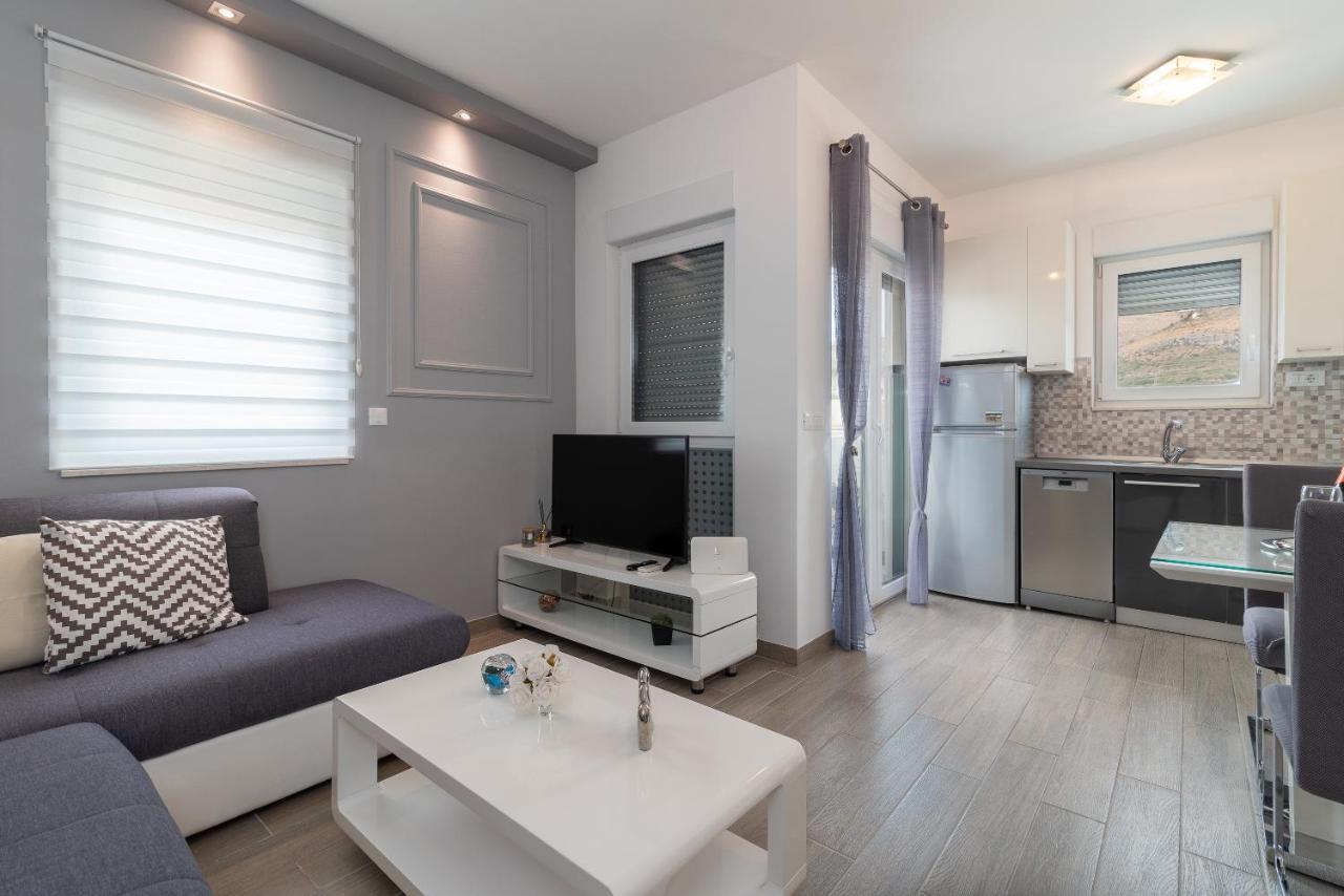Apartman Lorena Trogir Ngoại thất bức ảnh