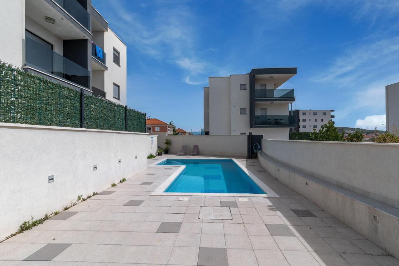 Apartman Lorena Trogir Ngoại thất bức ảnh
